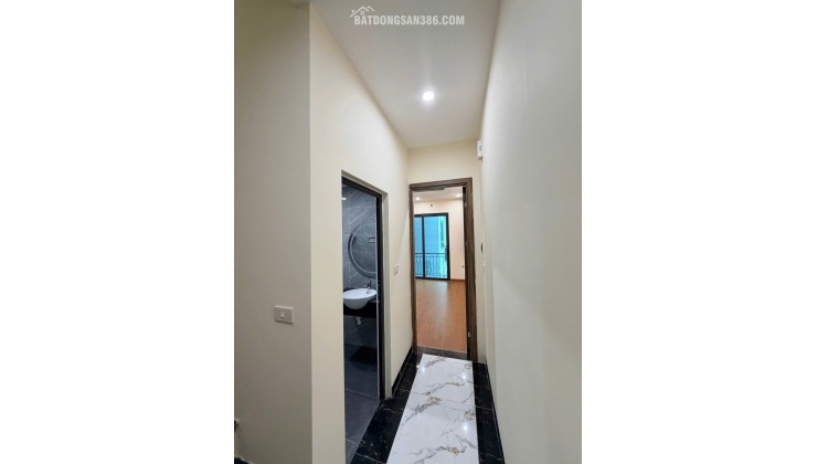 Nhà tôi chuyển vào HCM cần bán nhà Yên Hòa, Cầu Giấy, Hà Nội