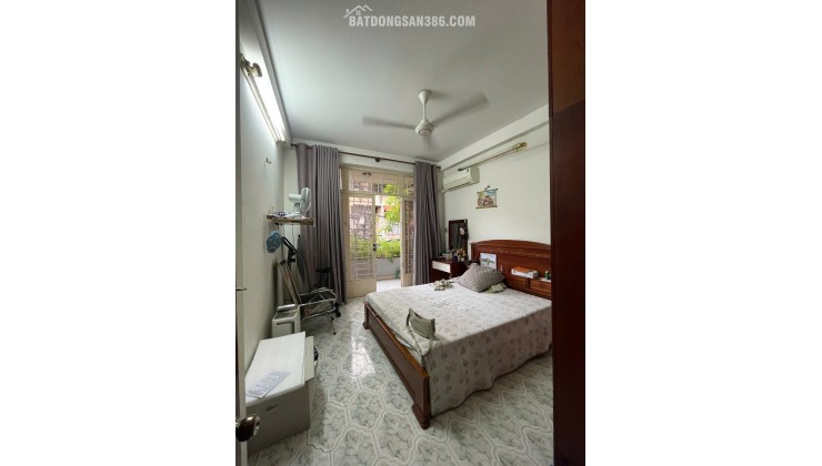 Mặt Tiền  Căn Góc không lộ giới Ngay Tân Hương  75m2  4Tầng 6 phòng Ngủ  8 TỶ 200 TL