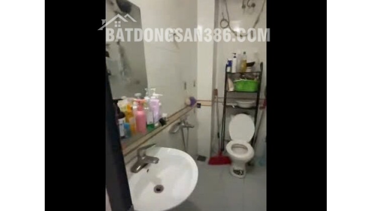 Pass gấp phòng trọ – có thể chuyển vào từ 7/6 tại 1B2 – Đầm Trầu, Hai Bà Trưng, Hà Nội