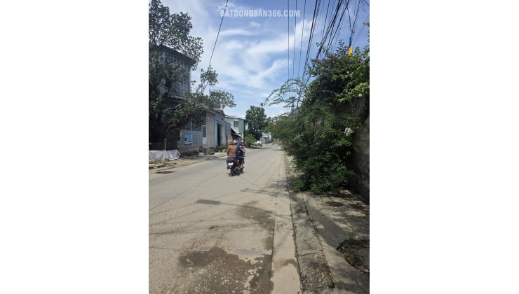 Cơ hội đầu tư đất nền cực đẹp ngay trung tâm thị trấn Đắk Hà cho anh chị em cần giữ tiền đây ạ.