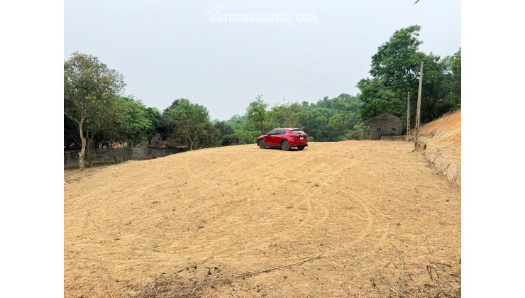  Bán nhanh lô đất cực đẹp 2100m/200m2 thổ cư, ( GẦN KHU ĐẤT ĐẤU GIÁ ) nghỉ dưỡng hay phân lô đều đẹp, tại : Lương Sơn - Hoà Bình.