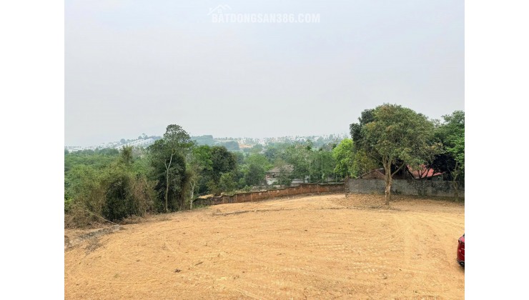  Bán nhanh lô đất cực đẹp 2100m/200m2 thổ cư, ( GẦN KHU ĐẤT ĐẤU GIÁ ) nghỉ dưỡng hay phân lô đều đẹp, tại : Lương Sơn - Hoà Bình.