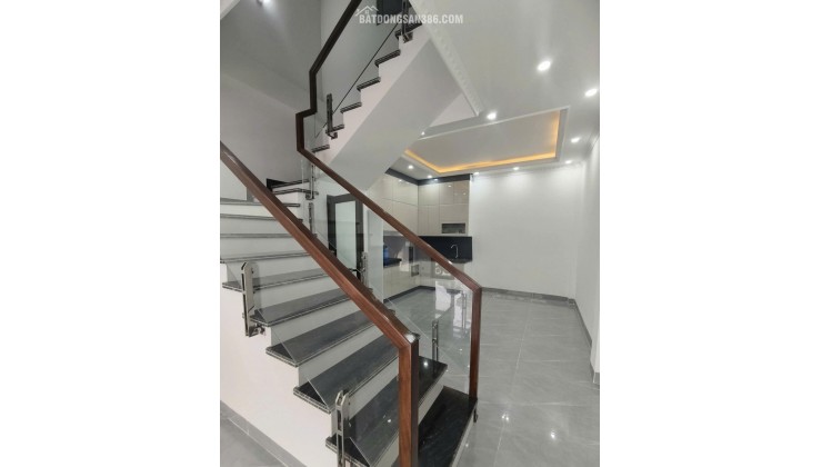 2 CĂN NHÀ ĐẸP PHƯƠNG LƯU ĐƯỜNG Ô TÔ