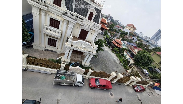 2 CĂN NHÀ ĐẸP PHƯƠNG LƯU ĐƯỜNG Ô TÔ