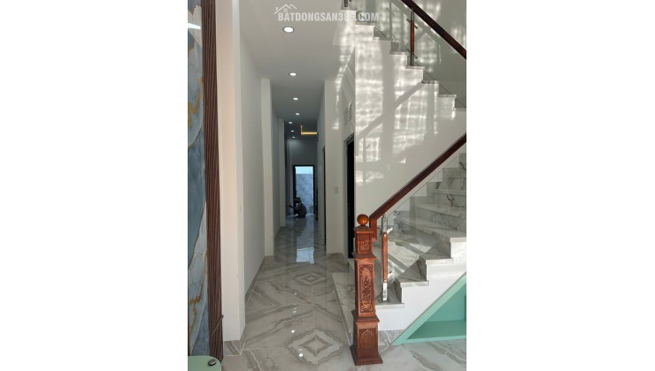 BÁN NHÀ CẦN GIUỘC, TÂY NINH - 82MV - SHR HOÀN CÔNG ĐẦY ĐỦ - CHỈ 3.5 TỶ. LH:0933696918
