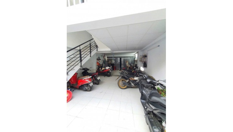 CHDV Đường Văn Cao  Tân Phú  130m2  Ngang Khủng Hơn 6m  20 Phòng Dòng Tiền 720 Triệu/ Năm - Nhỉnh 14 Tỷ Xíu