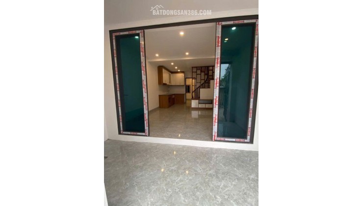 Bán nhà Tả Thanh Oai,3PN, gần chọ, trường học, giao thông thuận tiện