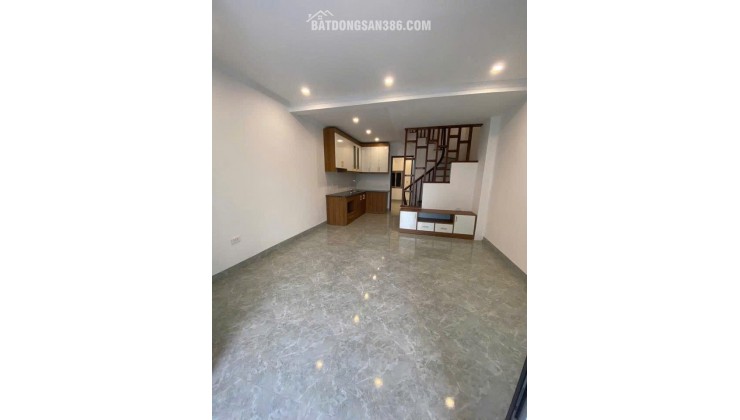 Bán nhà Tả Thanh Oai,3PN, gần chọ, trường học, giao thông thuận tiện
