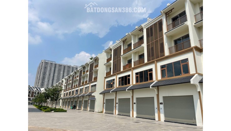HOT CHÍNH CHỦ BÁN NHANH shophouse vị trí đẹp ngay ngã 3 view vườn hoa sát Wisteria Hinode Royal Park