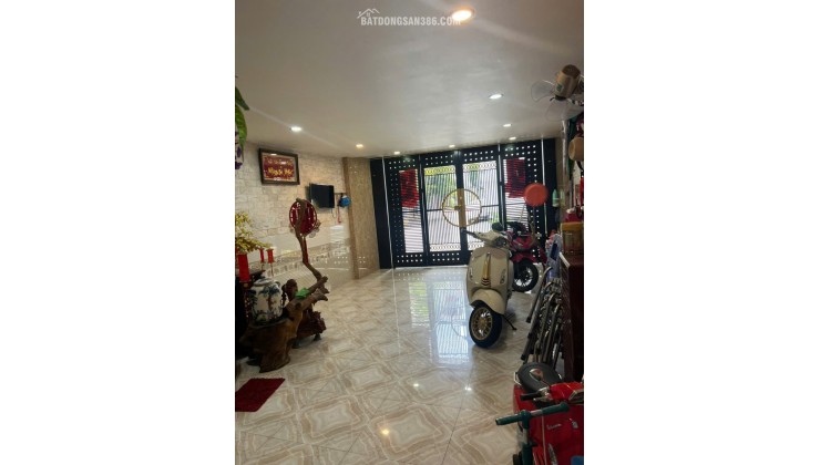 Hẻm Xe Hơi 7m Thông Gò  Dầu  - Tân  Phú - Ngang 4 ,5m - 5 Tầng  kiên cố - Nhỉnh 7 Tỷ Xíu