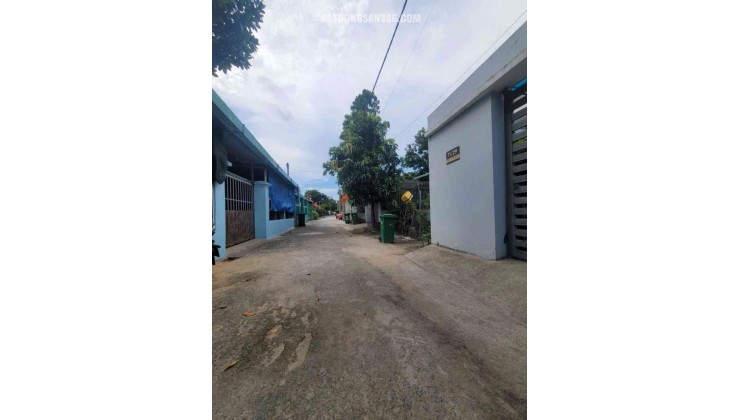 BIỆT THỰ SÂN VƯỜN 313M2 - CHỢ XUÂN THỚI THƯỢNG - FULL NỘI THẤT - 8TỶ960TR LH:0369571337.