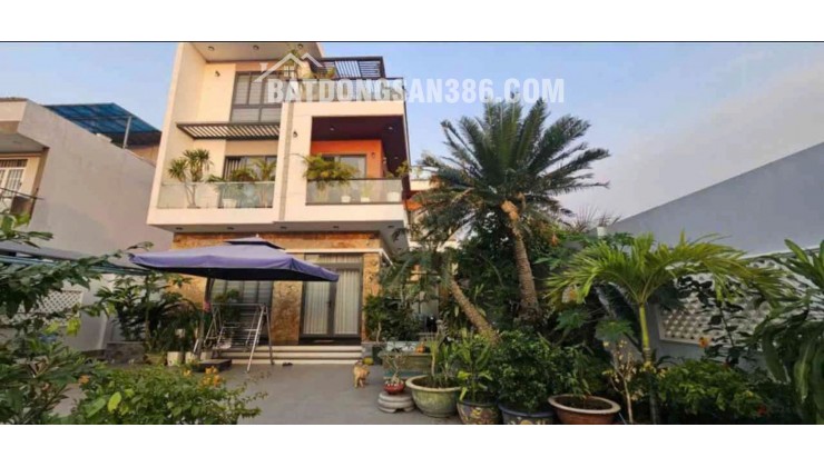 BIỆT THỰ SÂN VƯỜN 313M2 - CHỢ XUÂN THỚI THƯỢNG - FULL NỘI THẤT - 8TỶ960TR LH:0369571337.