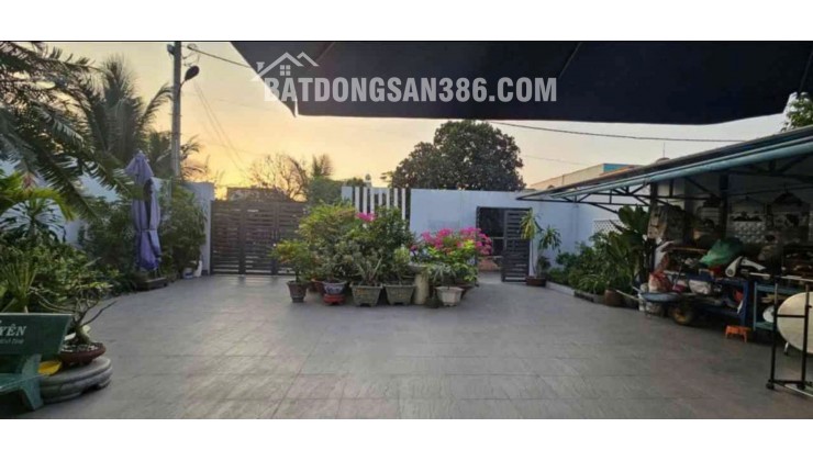 BIỆT THỰ SÂN VƯỜN 313M2 - CHỢ XUÂN THỚI THƯỢNG - FULL NỘI THẤT - 8TỶ960TR LH:0369571337.