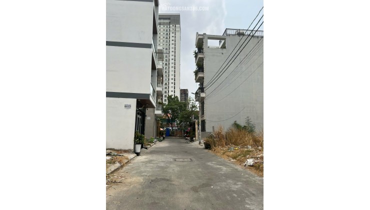 Đất trống 4x20+ 8x20+ 12x20m Hẻm 1365 Huỳnh Tấn Phát phường Phú Thuận Q7