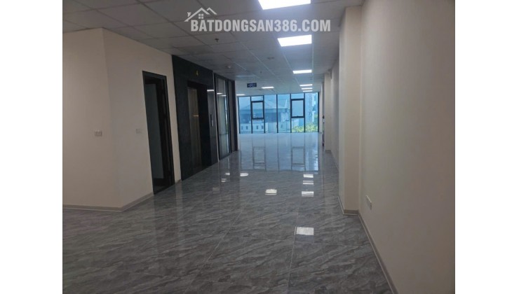 Gía cực rẻ bán nhà 10 tầng trong khu đấu giá Tân Triều - Văn Quán - Tổng Cụ 5 . 130m2
