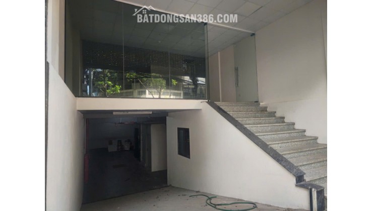Gía cực rẻ bán nhà 10 tầng trong khu đấu giá Tân Triều - Văn Quán - Tổng Cụ 5 . 130m2