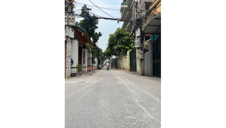 BÁN ĐẤT NGỌC THUỴ LONG BIÊN Ô TÔ TRÁNH ĐẤT VUÔNG ĐẸP