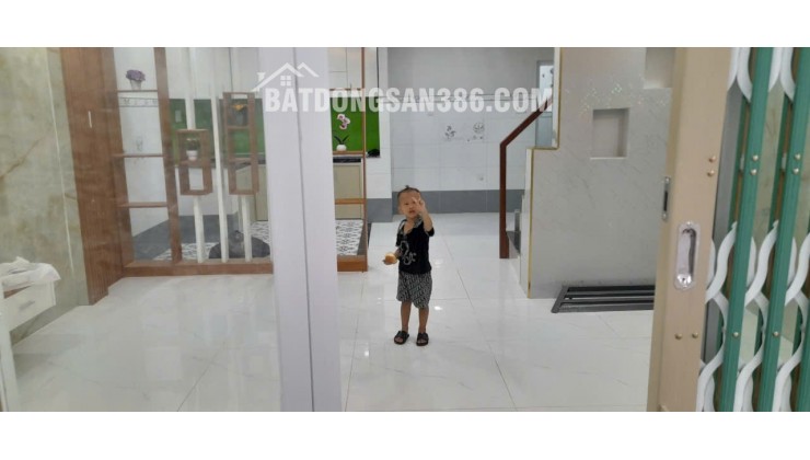 BÁN NHÀ PHƯỜNG BÌNH TIÊN, HỒ CHÍ MINH 40MV SHR CHỈ 4 TỶ. LH:0933627201