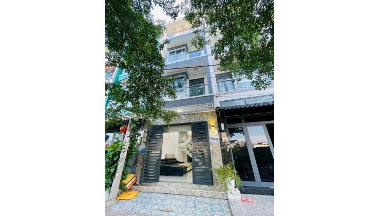 Nhà hẻm xe hơi, dân trí văn minh, cạnh Phú Mỹ Hưng, tặng nội thật, chỉ 6.6 tỷ