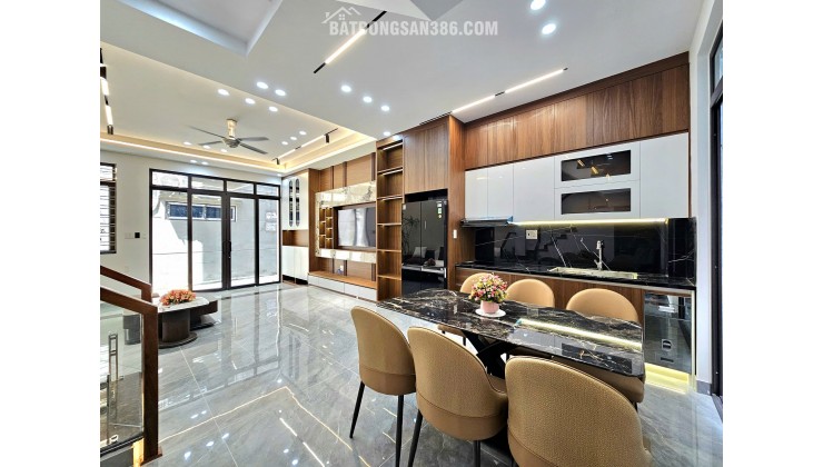 Nhà Hồ Sen xây tâm huyết đẹp đỉnh