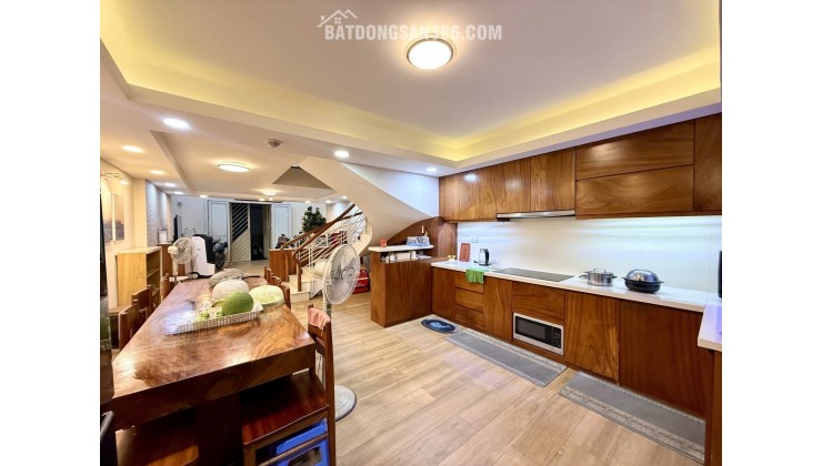 BÁN NHÀ SƯ VẠN HẠNH -  QUẬN 10 – HẺM NHỰA OTO NỘI THẤT CAO CẤP