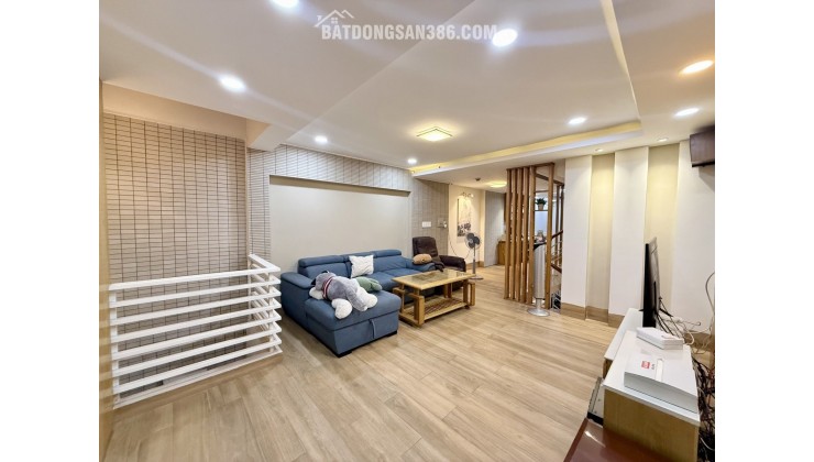 BÁN NHÀ SƯ VẠN HẠNH -  QUẬN 10 – HẺM NHỰA OTO NỘI THẤT CAO CẤP