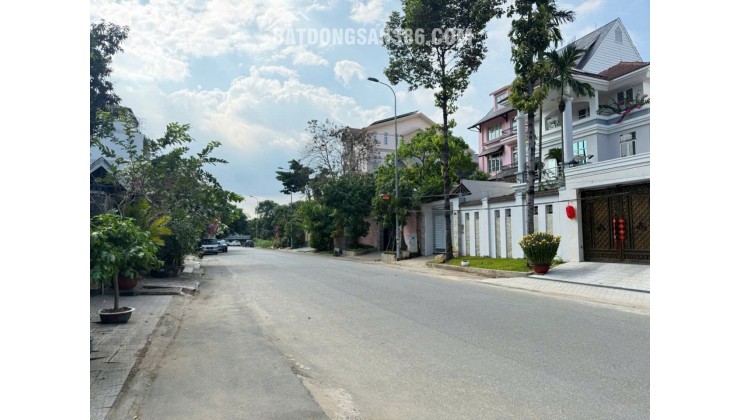  BÁN ĐẤT BIỆT THỰ RẺ NHẤT THẢO ĐIỀN – Q2 . ĐƯỜNG 20M.  DT: 319m² - 140TR/M2
