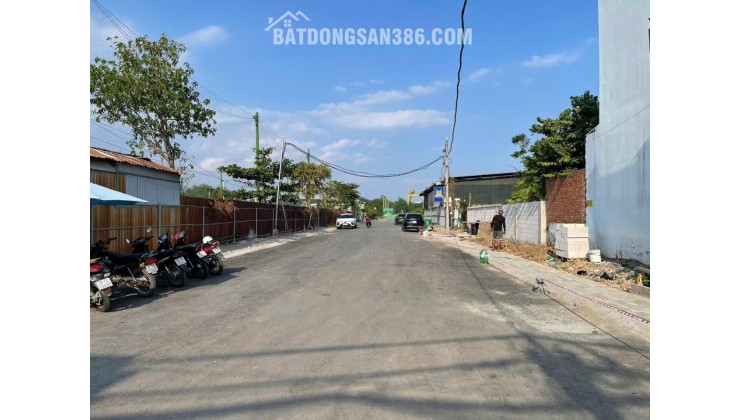 chỉ 60tr/m2 . Đất đường 12m . p phú thuận Quận 7 . 6x41m+ 7x41m+ 8x41m
