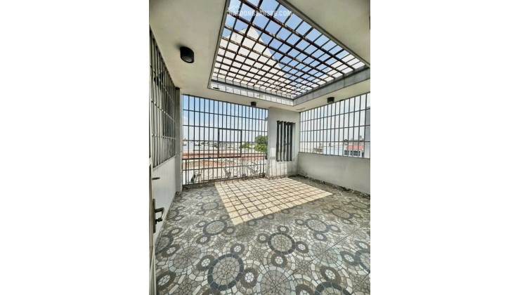 Bán Nhà 75m2 - Ngang lớn 5m x 15m - HXH - Hương Lộ 2 - Quận Bình Tân