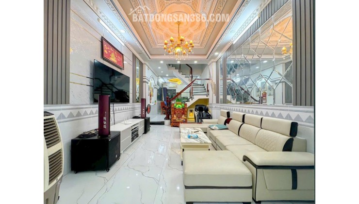 Chú Hòa cần bán nhà hẻm xe hơi Huỳnh Thị Đồng, nhà 4 tầng, có nội thất, giá 8.36 tỷ