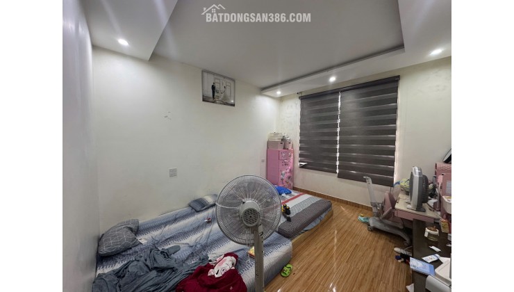 MẶT ĐƯỜNG KIỀU SƠN - VĂN CAO , NHÀ 4 TẦNG VỊ TRÍ SIÊU ĐẸP , NHÀ DÒNG TIỀN
