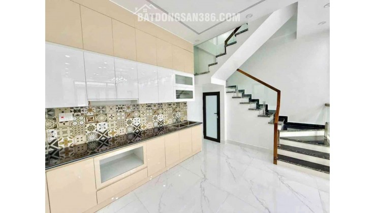 SIÊU PHẨM THIÊN LÔI  NHÀ MỚI XÂY ĐỌC LẬP 3 MẶT THOÁNG, CẠNH CHỢ ĐÔN BUÔN BÂN SẦM UẤT, NHÀ NỞ HẬU RẤT ĐẸP