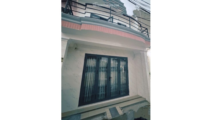 Nhà phố đẹp, g.iá tốt Lái Thiêu- 2 Tầng– Nhỉnh 3T - Đường xe tải - Ôtô đậu trước nhà - KDC tri thức
