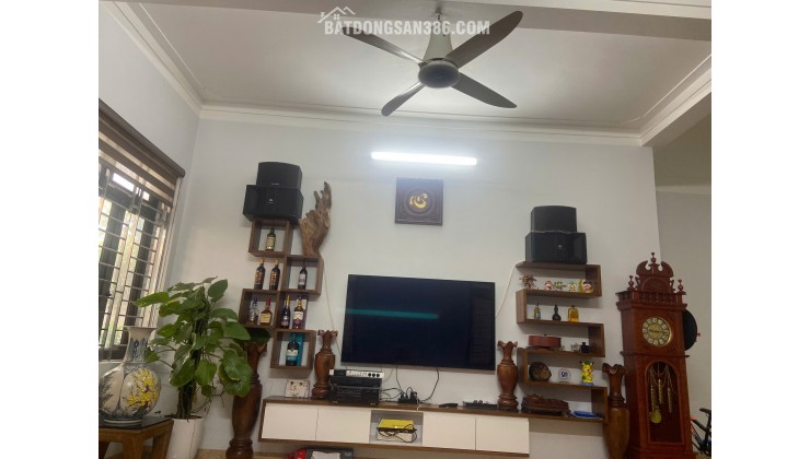 Diện tích 170m2, mặt tiền: 7m giá 6,x tỷ tiện ích phù hợp cho gia đình
