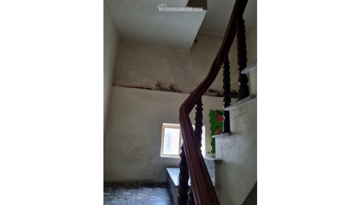 BÁN NHÀ MẶT TIỀN ĐƯỜNG QL1A, DT 43M2 SĐCC 4,5TỶ. LH:0396631136 – 0386663369.