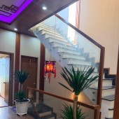 Nhà Bán tại Tôn Đản gần Bến Xe vị trí kiệt  thông thoáng