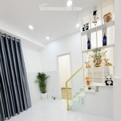 NHÀ MỚI ĐẸP CẠNH MẶT TIỀN TRUNG TÂM TÂN BÌNH, 2 TẦNG KIÊN CỐ 2PN( 1 PN DƯỚI ĐẤT), SỔ VUÔNG ĐẸP HOÀN CÔNG ĐỦ, CHỈ 3.X TỶ TL.