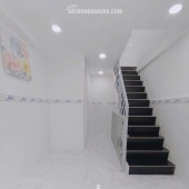 Tài chính nhỉnh 2 tỷ sở hữu ngay căn nhà trung tâm quận 11