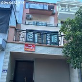 cho thuê nhà vườn khu đô thị Vĩnh Hoàng, Mới xây dựng và sửa sang theo phong cách Âu Mỹ, thang máy xịn xò