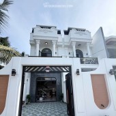 Mẫu nhà tân cổ điển đẹp – Không gian rộng rãi, ở lâu dài