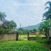 Cần bán nhanh lô đất đẹp DT: 400m trong đó có 200m a thổ cư đường trước đất rộng 8m
