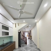 Nhà tôi chuyển vào HCM cần bán nhà Yên Hòa, Cầu Giấy, Hà Nội