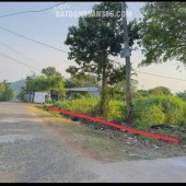 Tổng diện tích 178m2, đất ở thổ cư hoàn toàn
