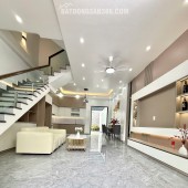 Nhà độc lập ô tô đỗ cách nhà 10m sân vườn sau siêu rộng siêu thoáng tại Thiên Lôi Aeon Mall