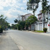bán  Biệt thự sân vườn Compound VIP Hoa Hồng – Giá tốt nhất khu vực trần não - quận 2