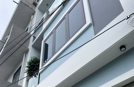 Nhà 3 tầng xây mới tại trung tâm phường Hưng Đạo , Dương kinh .hp