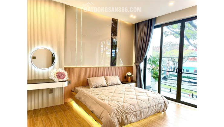 Siêu phẩm 3 tầng 3 mê đường Nguyễn Hữu Thọ - Hải Châu -Tp ĐN