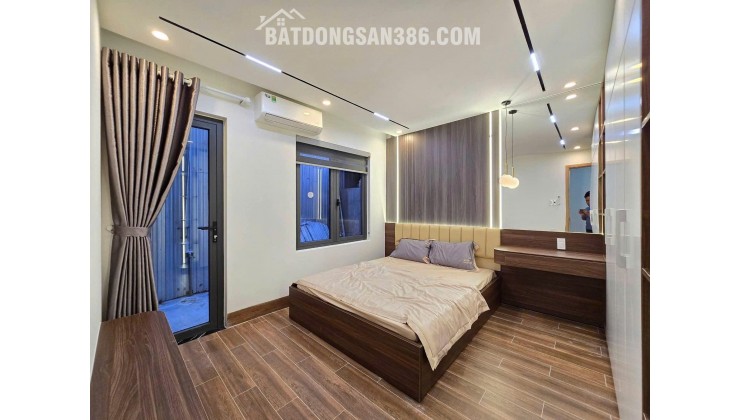 BÁN NHÀ 3 TẦNG 3 MÊ ĐƯỜNG HÒA MINH 10 - GẦN BÃI TẮM BIỂN