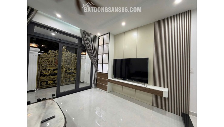 Biệt Thự 2 tầng đường 5m5 Hoà Minh - Gần biển