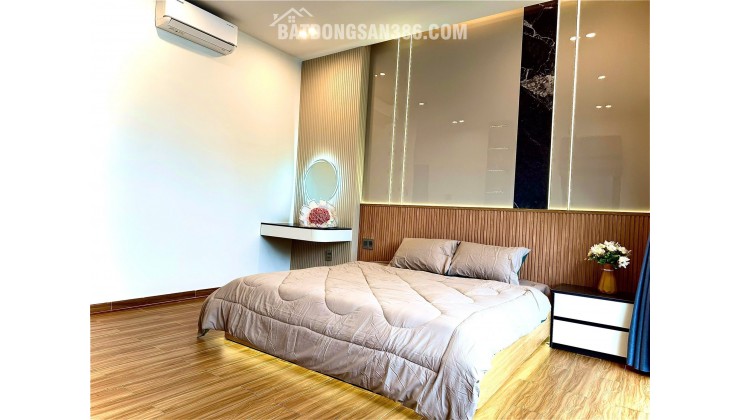 Siêu phẩm 3 tầng 3 mê đường Nguyễn Hữu Thọ - Hải Châu -Tp ĐN